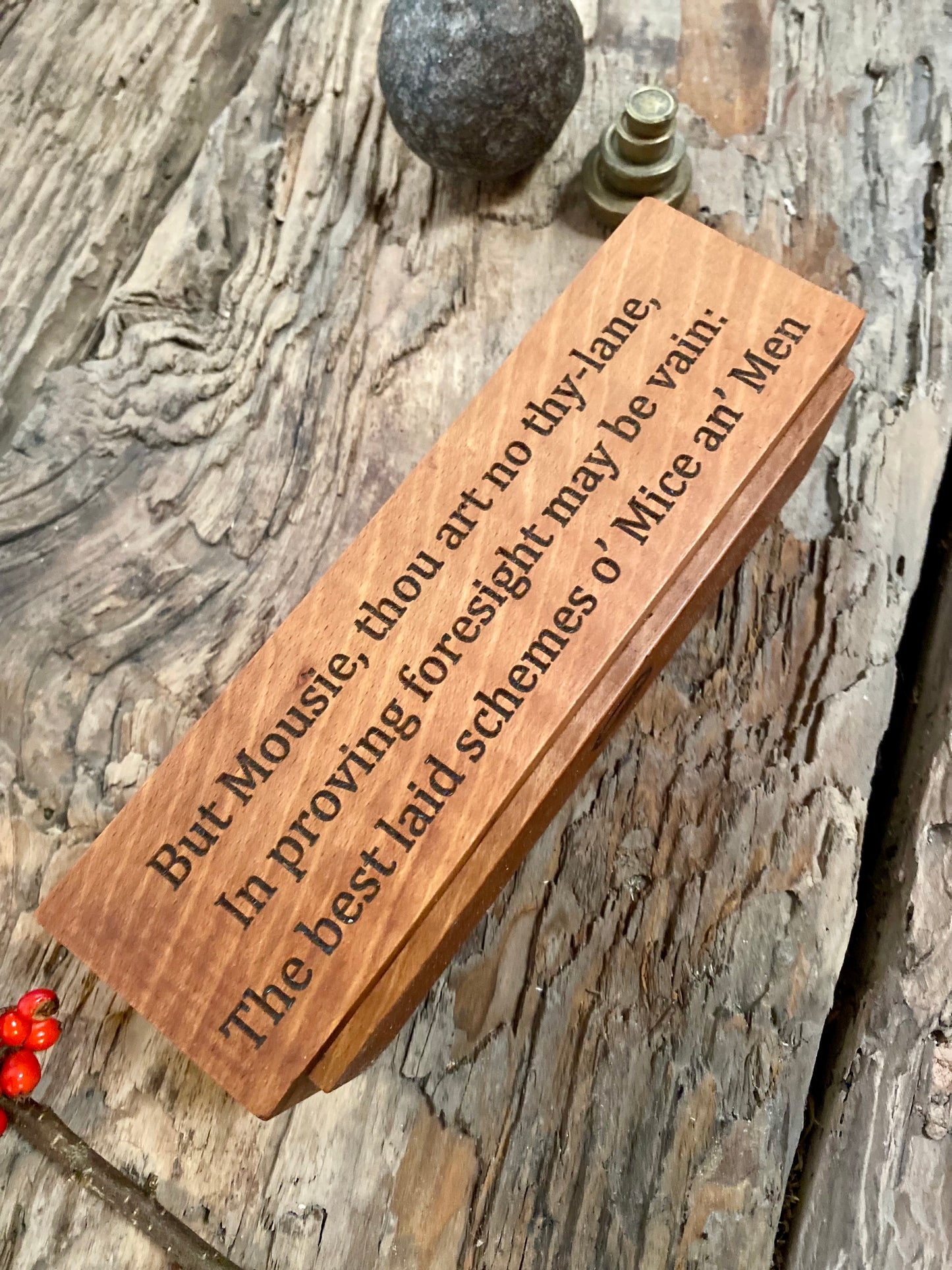 Robert Burns quotation etched into wooden tealight candle holder