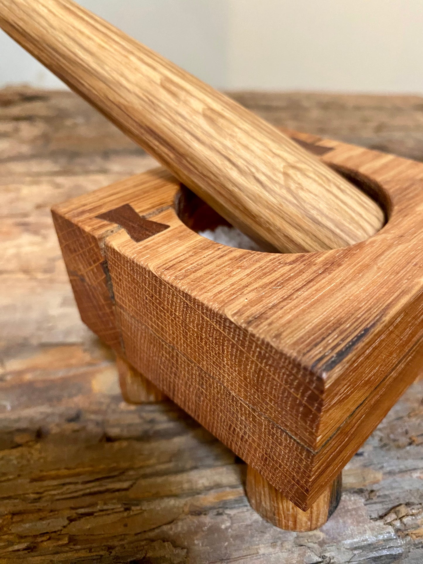 Rustic Wooden Salt and Pepper Pestle and Mortar Grinder