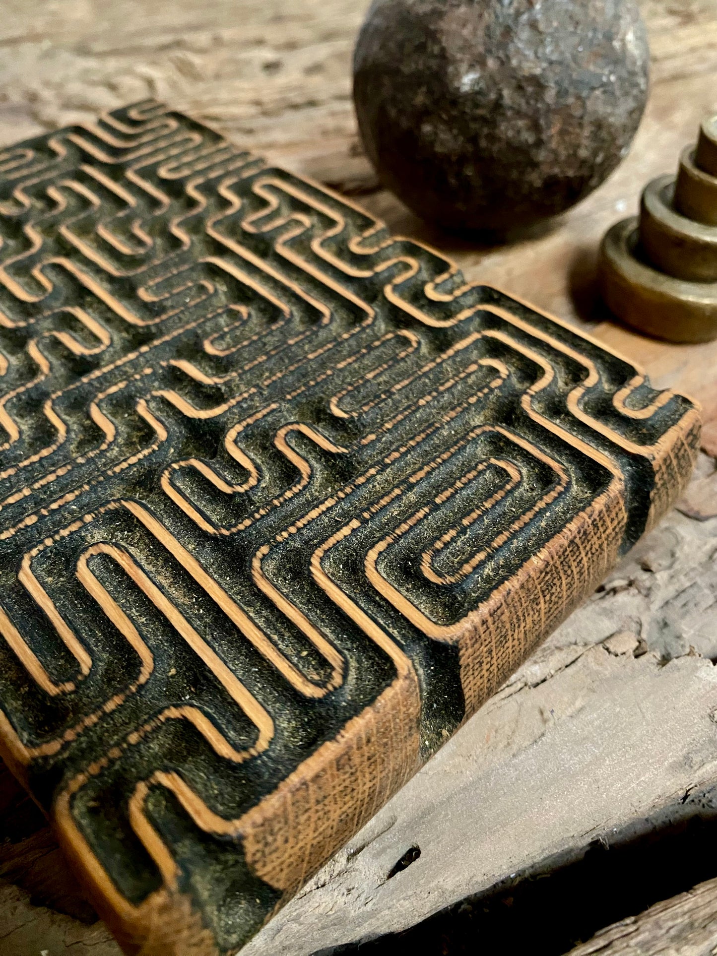 Mindfulness Maze Trivet Tray