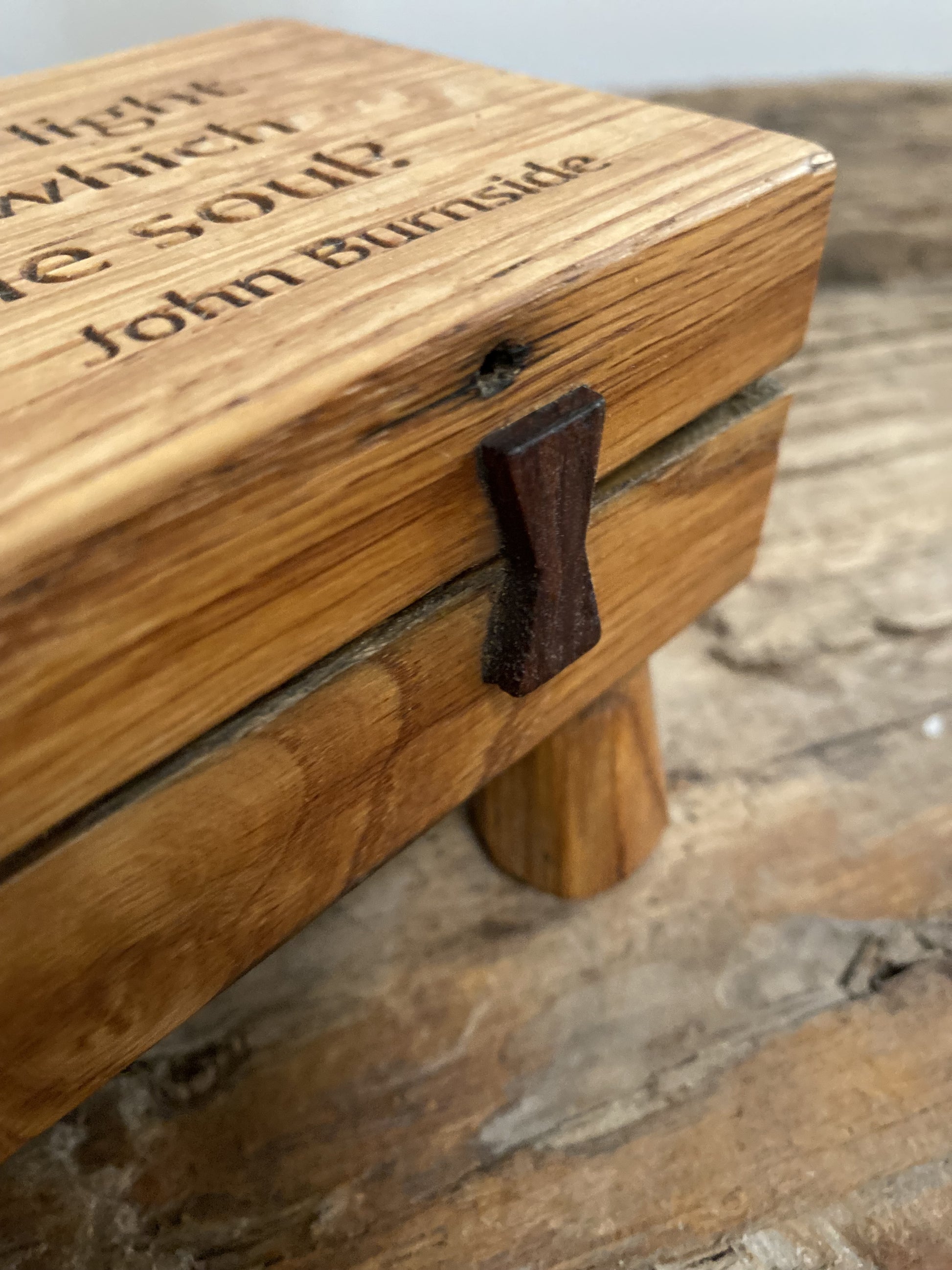 Rustic large tealight candle holder with wellbeing mediative quotation