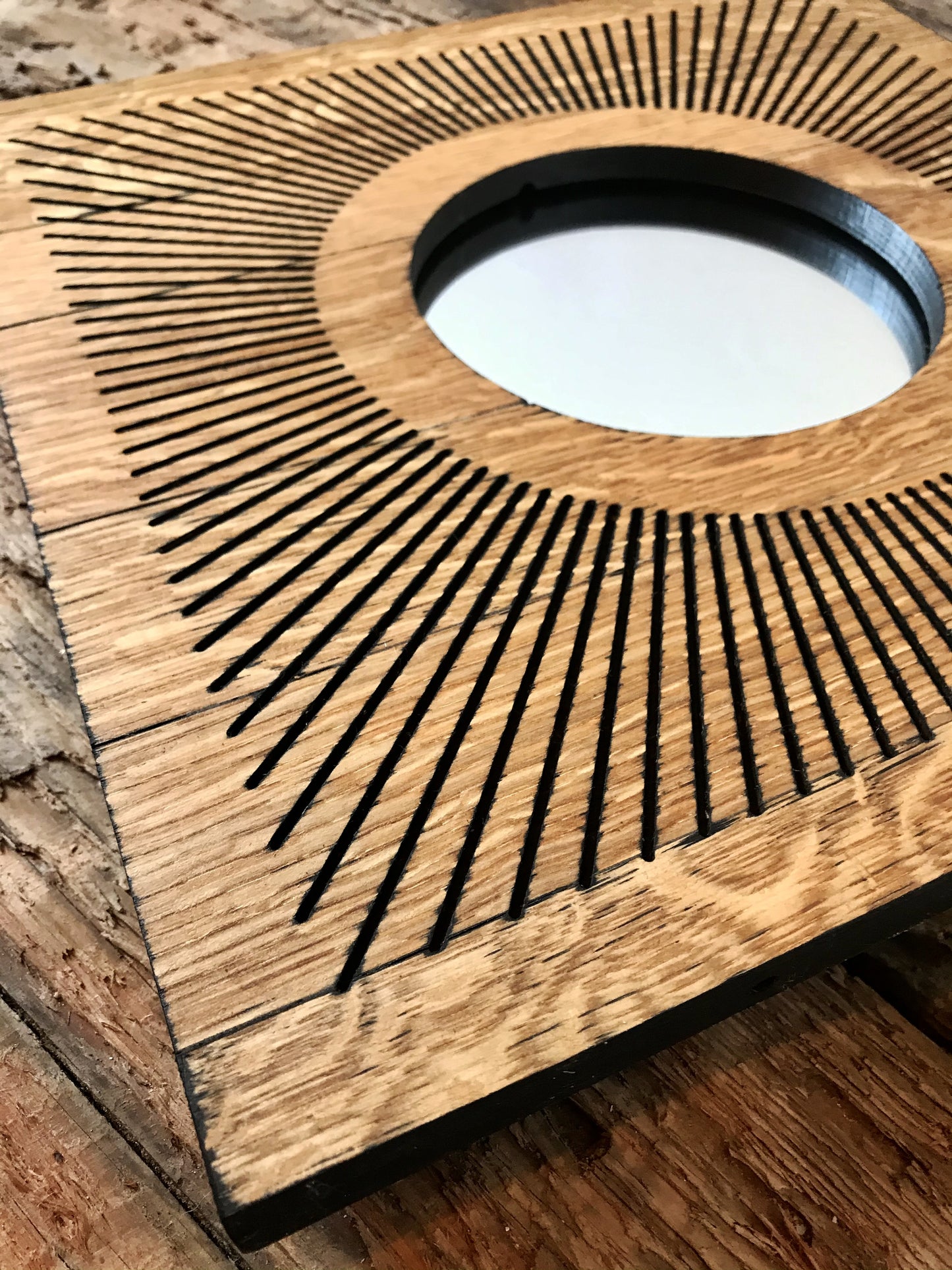 Reclaimed Oak Statement Wall Mirror - Round Starburst