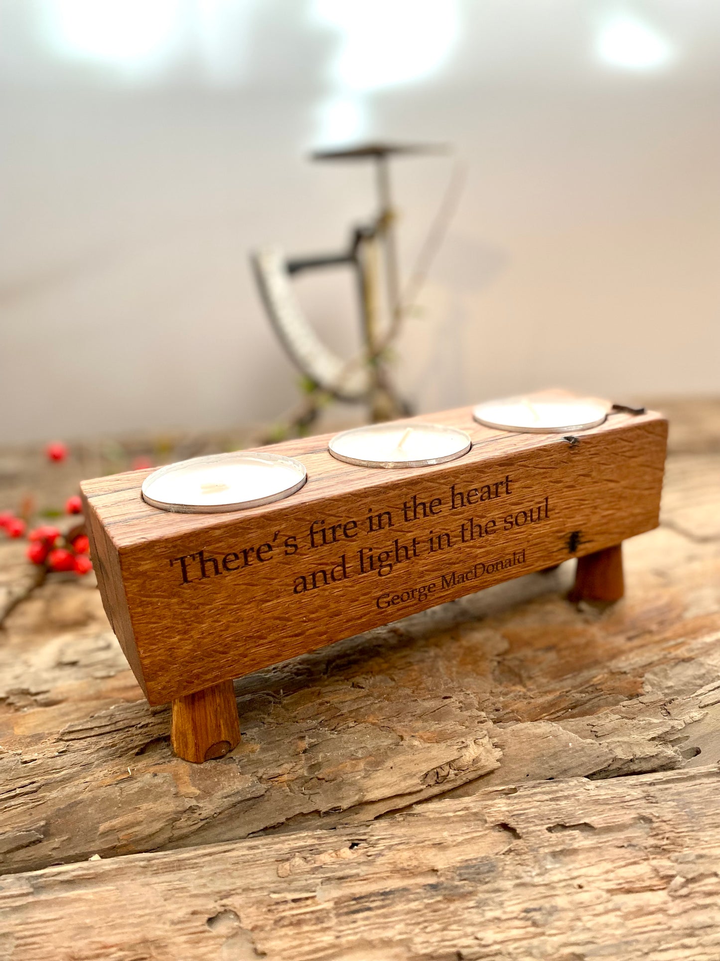 Centre piece tealight candle holder with engraved poem my George MacDonald